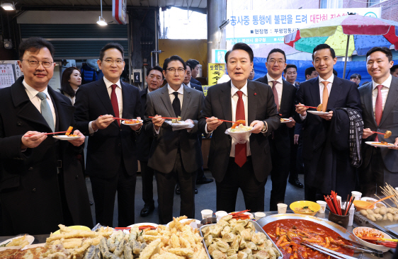 //img.biz.sbs.co.kr/upload/2023/12/06/iTl1701844201251-850.jpg 이미지