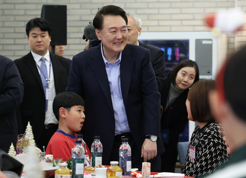 //img.biz.sbs.co.kr/upload/2023/12/22/h771703230232534-850.jpg 이미지