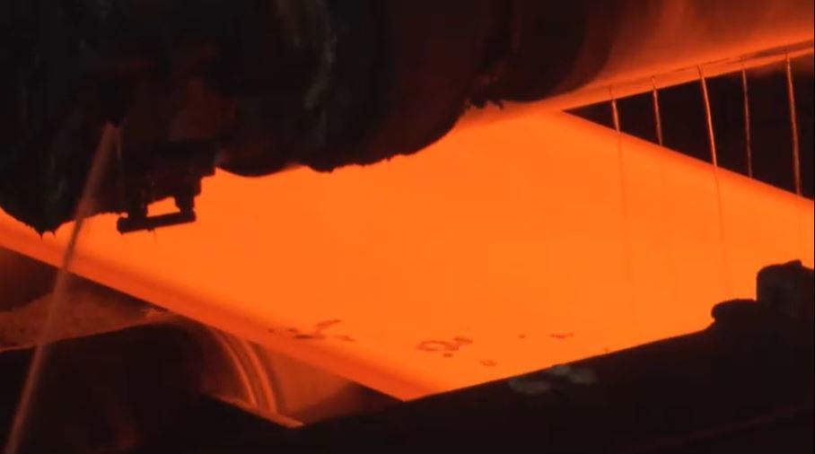 장중 1450원도 뚫었다…식품·철강업 '발동동'