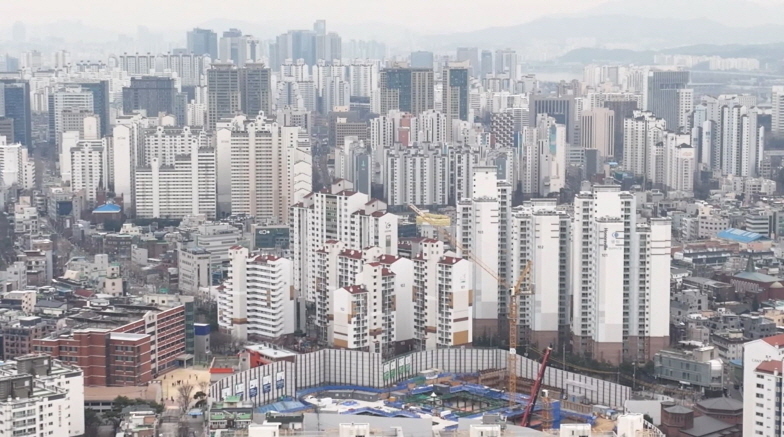 같은 아파트, 면적인데 전셋값 7억 차이…10.15 대책 부작용