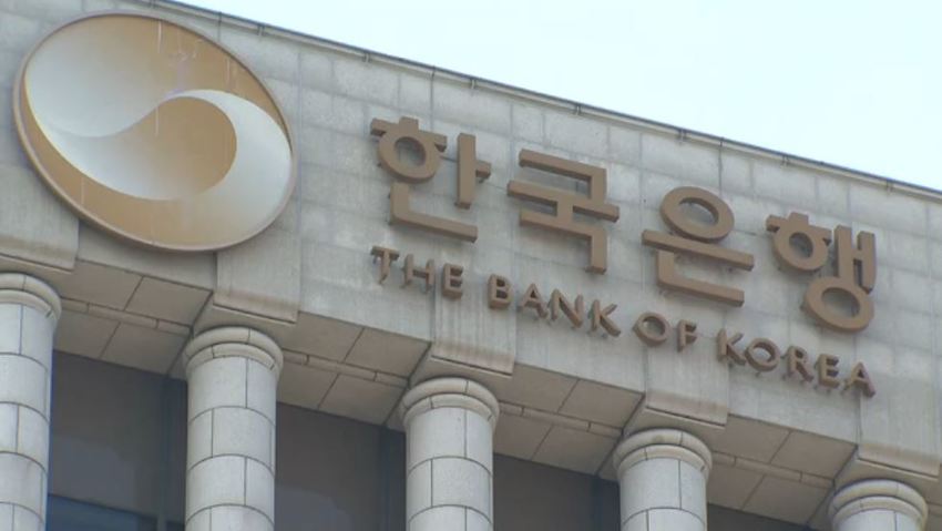 한은  가계대출 8~9월 급증 가능성 …금리인하는 신중론