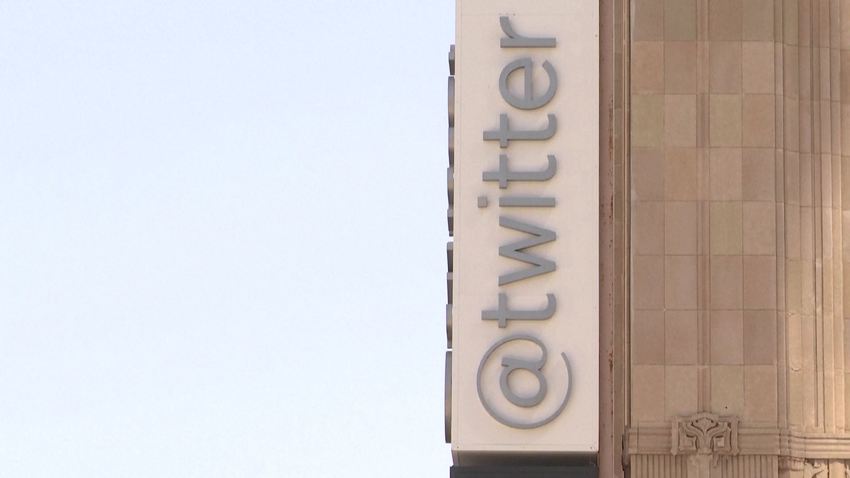 글로벌 비즈 브리핑] 머스크 '최후통첩' 이후 트위터 직원 줄퇴사…