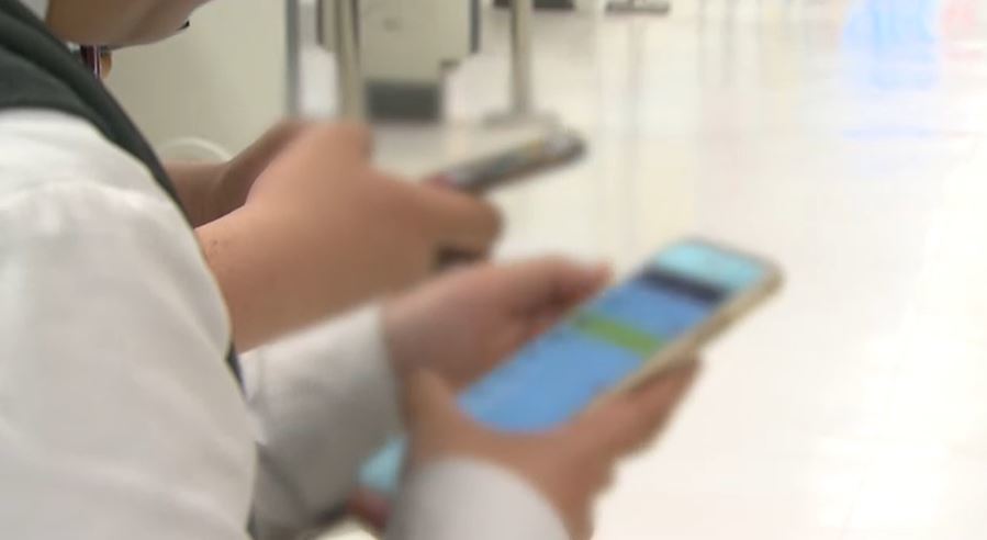 한국도 미성년자 SNS 알고리즘 폐해 막는다