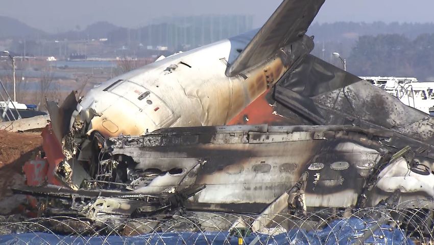 제주항공</font> 참사</font> 원인 밝힌다…조류충돌·엔진 등 '사건 재구성'