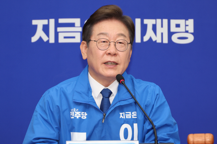 민주 선대위 '투톱'에 윤여준·박찬대… 인선 역점은 국민 통합  [대선 2025]