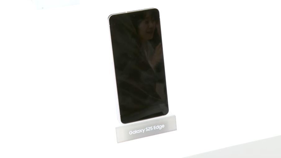삼성전자, 갤S25 엣지 공개…'초슬림' 경쟁 신호탄
