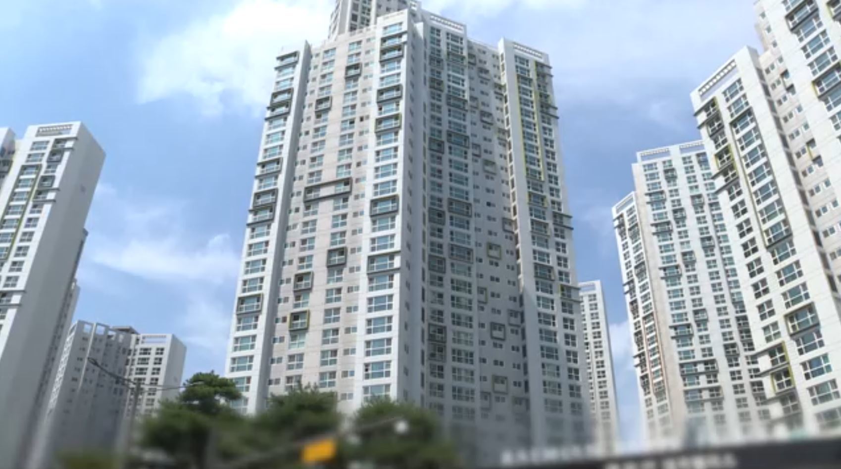 과세는 부담…고가주택 '대출금지' 만지작