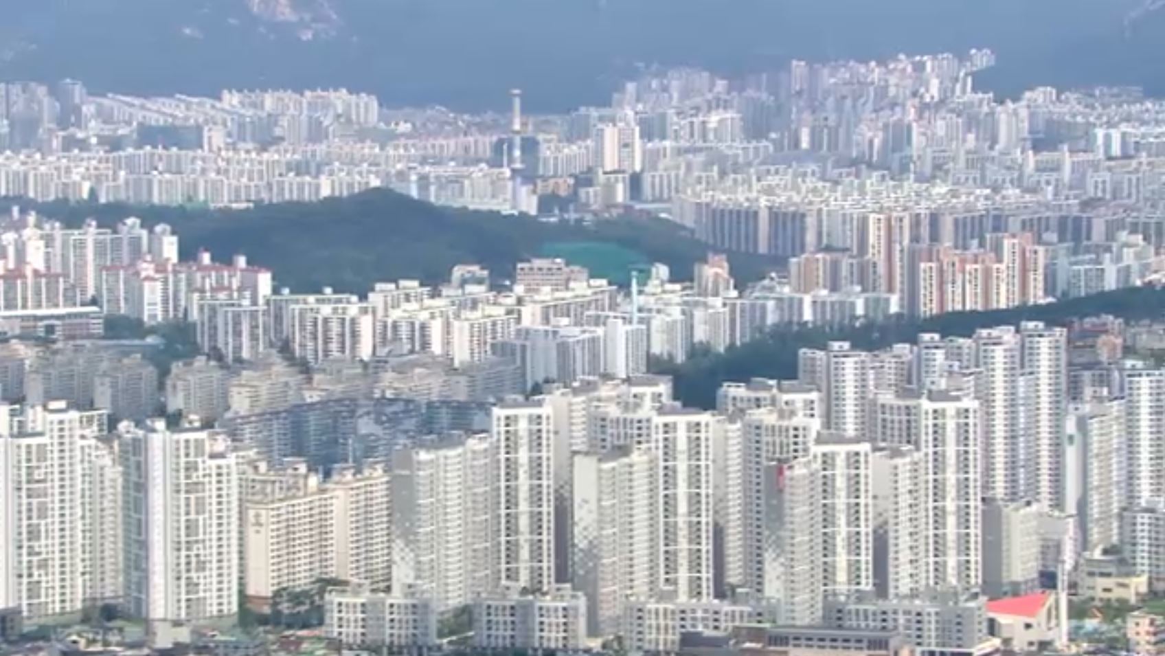 얼마 더 줘야 낙찰?…서울 아파트 경매 '후끈'