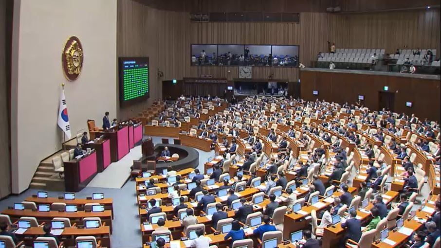 국회 문턱 넘은 상법 개정안…재계 긴장감 최고조