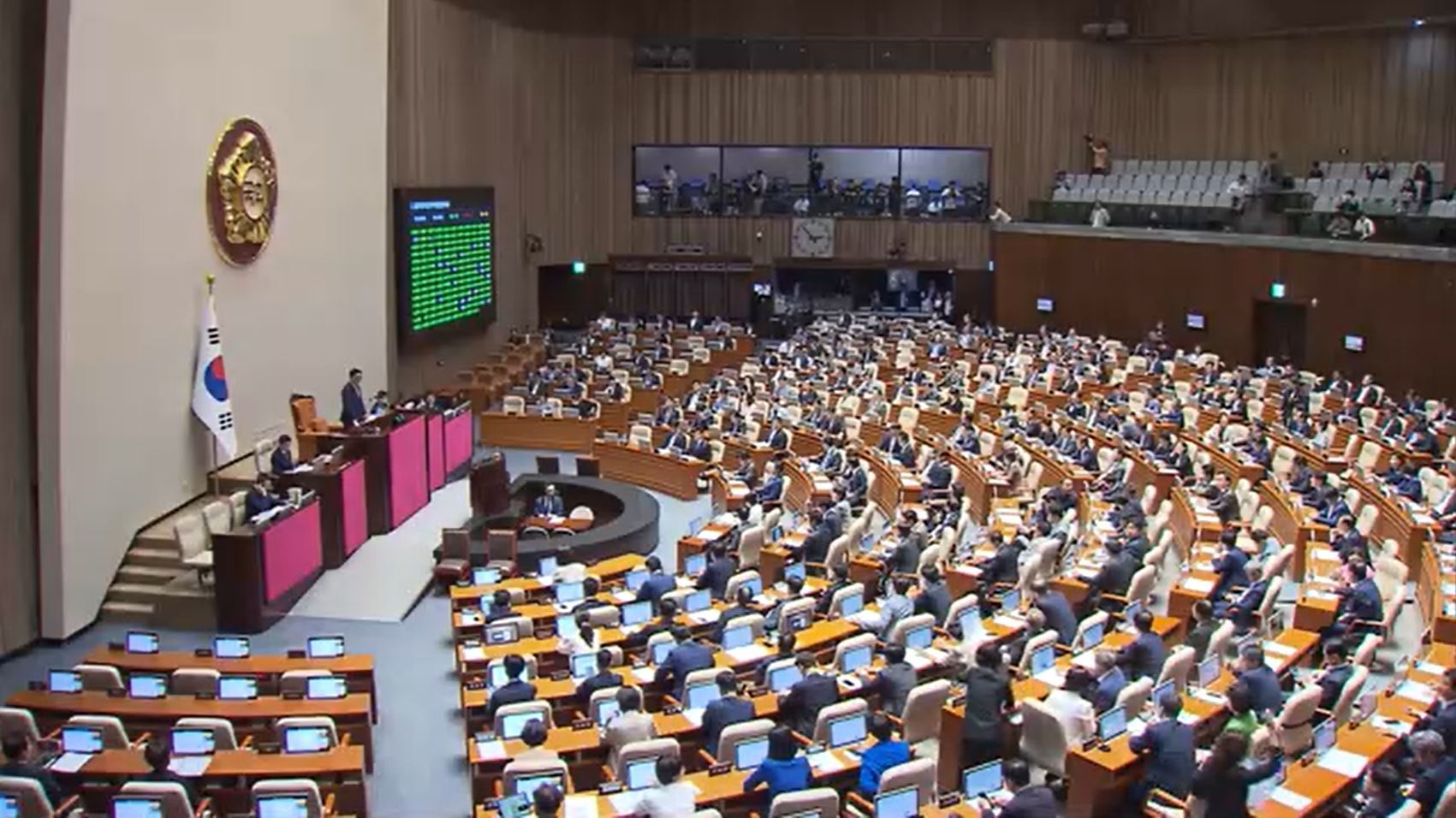 與 추경 단독 처리…이르면 이달 중 민생지원금</font> 받는다