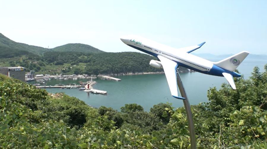 李 대통령·국토부 장관 나서 강조했지만…포스코 사태에 꼬이는 가덕도신공항