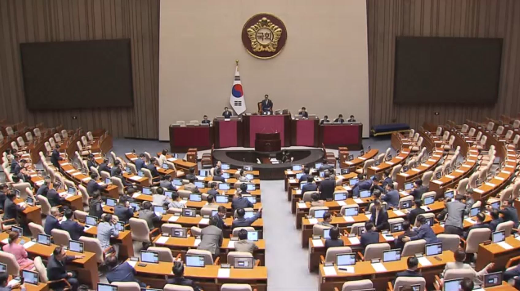 노랑봉투법, 상법 줄처리 예고…경제단체 기업 대탈출 우려