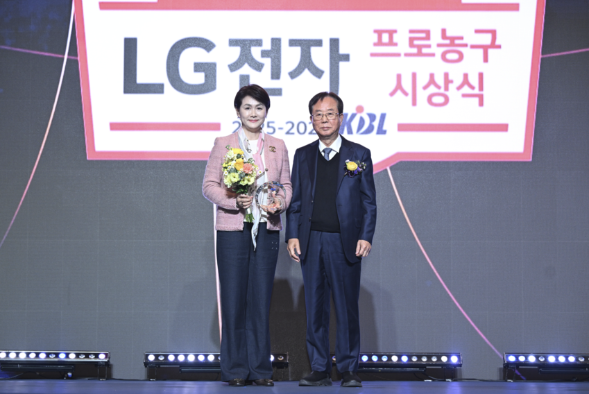 동아오츠카, 프로농구와 20시즌 동행…'공로상' 수상